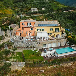 https://agriturismo-costa-di-faraggiana.hotelitalianriviera.com