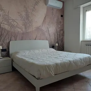 Profumo Di Limone Con Giardino Appartamento Albissola Marina