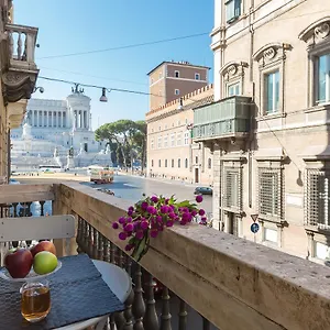 Amazing Piazza Venezia Ferienhaus